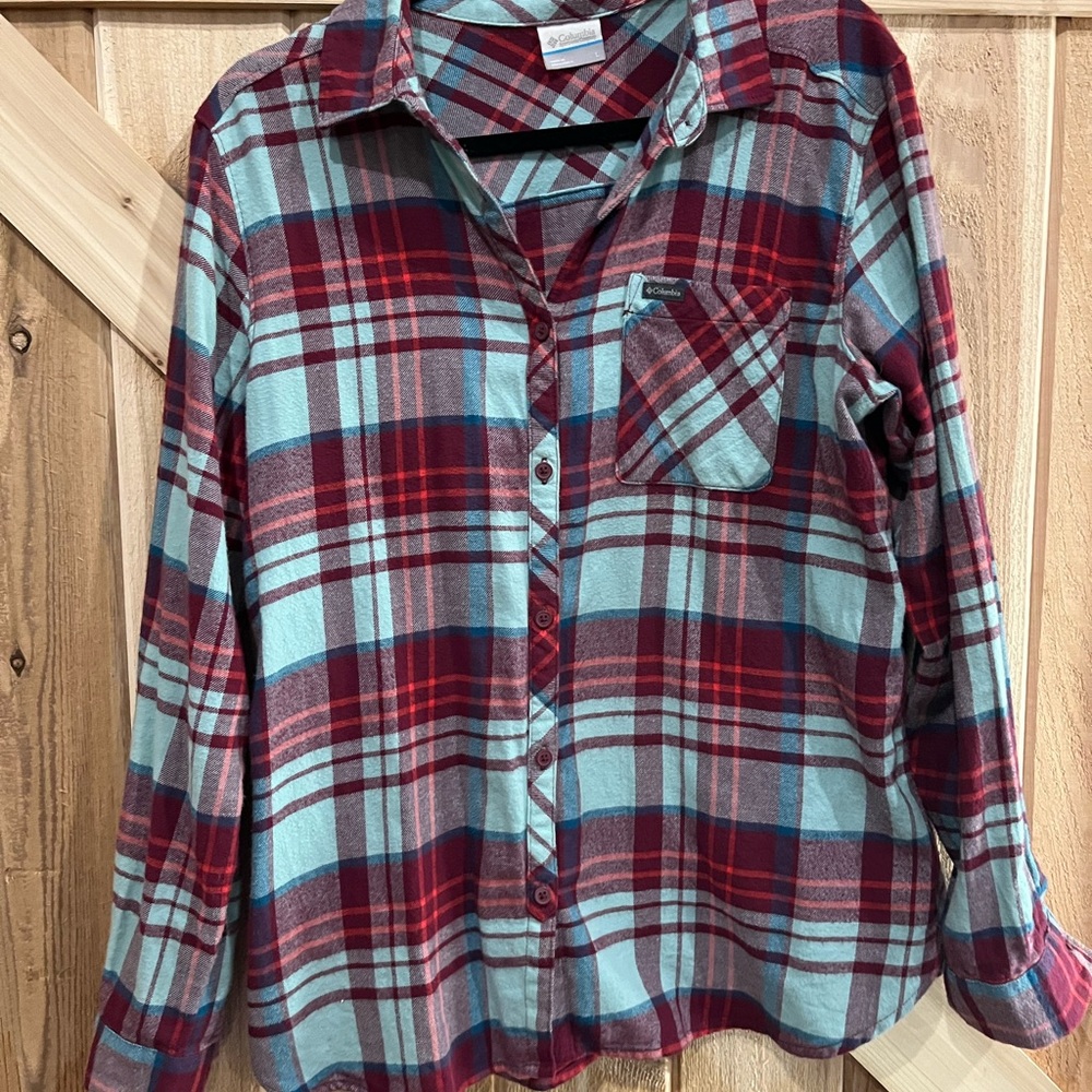 Columbia Red and Blue Plaid Button Down Shirt